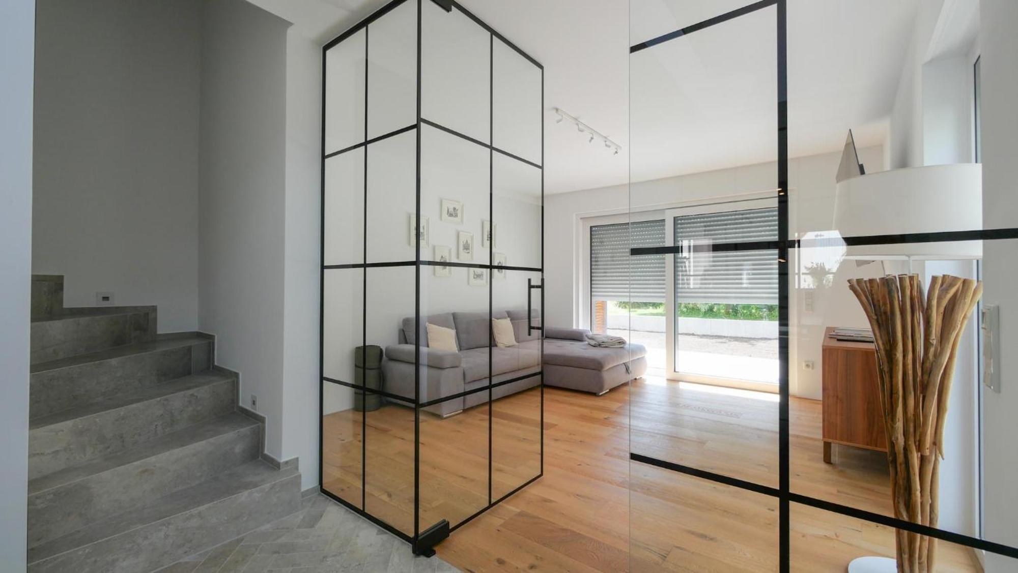 Eleganter Neubau-Luxus In Paderborn & Stilvoller Rueckzugsort Fuer Bis Zu 9 Gaeste Kültér fotó
